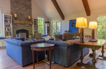 8C8A5662-HDR.jpg