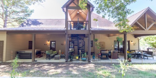 The Abbott Project: Elevating Outdoor Living in Birmingham