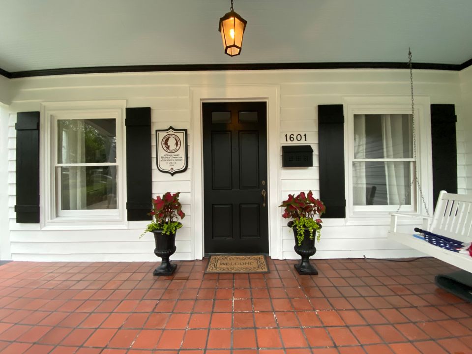 Homewood Home Exterior Painted – photo 2