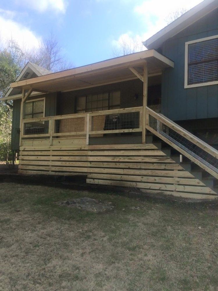 House exterior painted, deck built in Birmingham, AL – photo 12