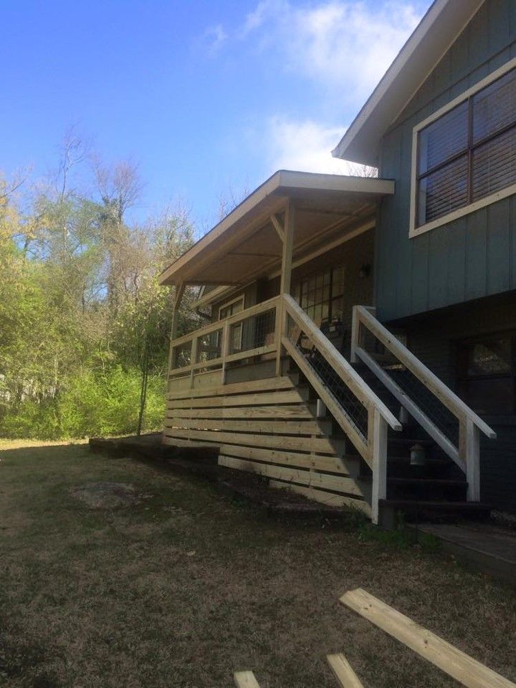 House exterior painted, deck built in Birmingham, AL – photo 13