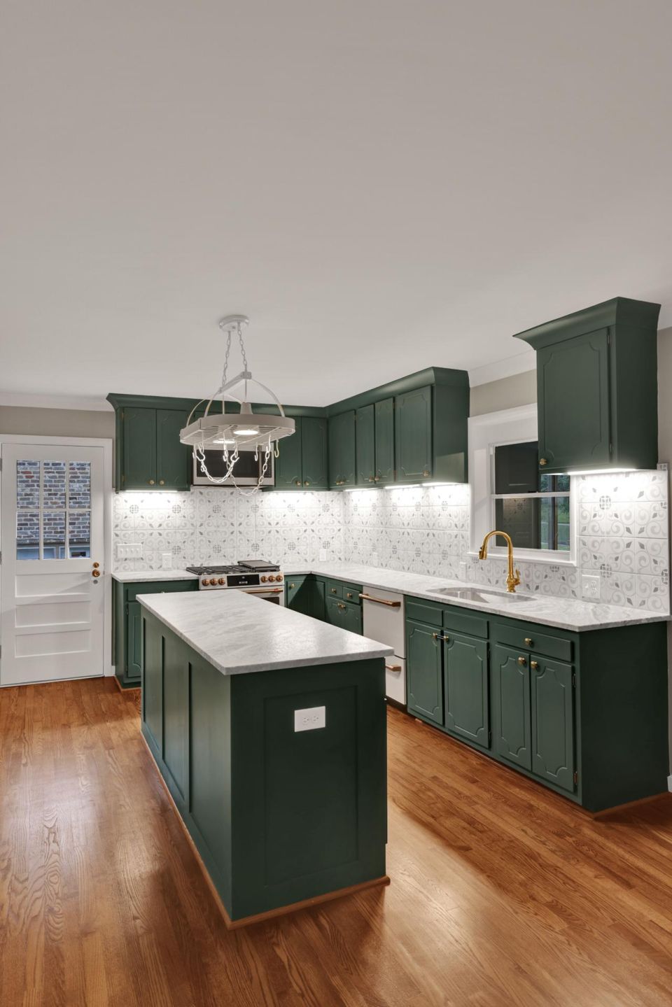The Mack Project: A Complete Home Rebirth Inside and Out – photo 9
