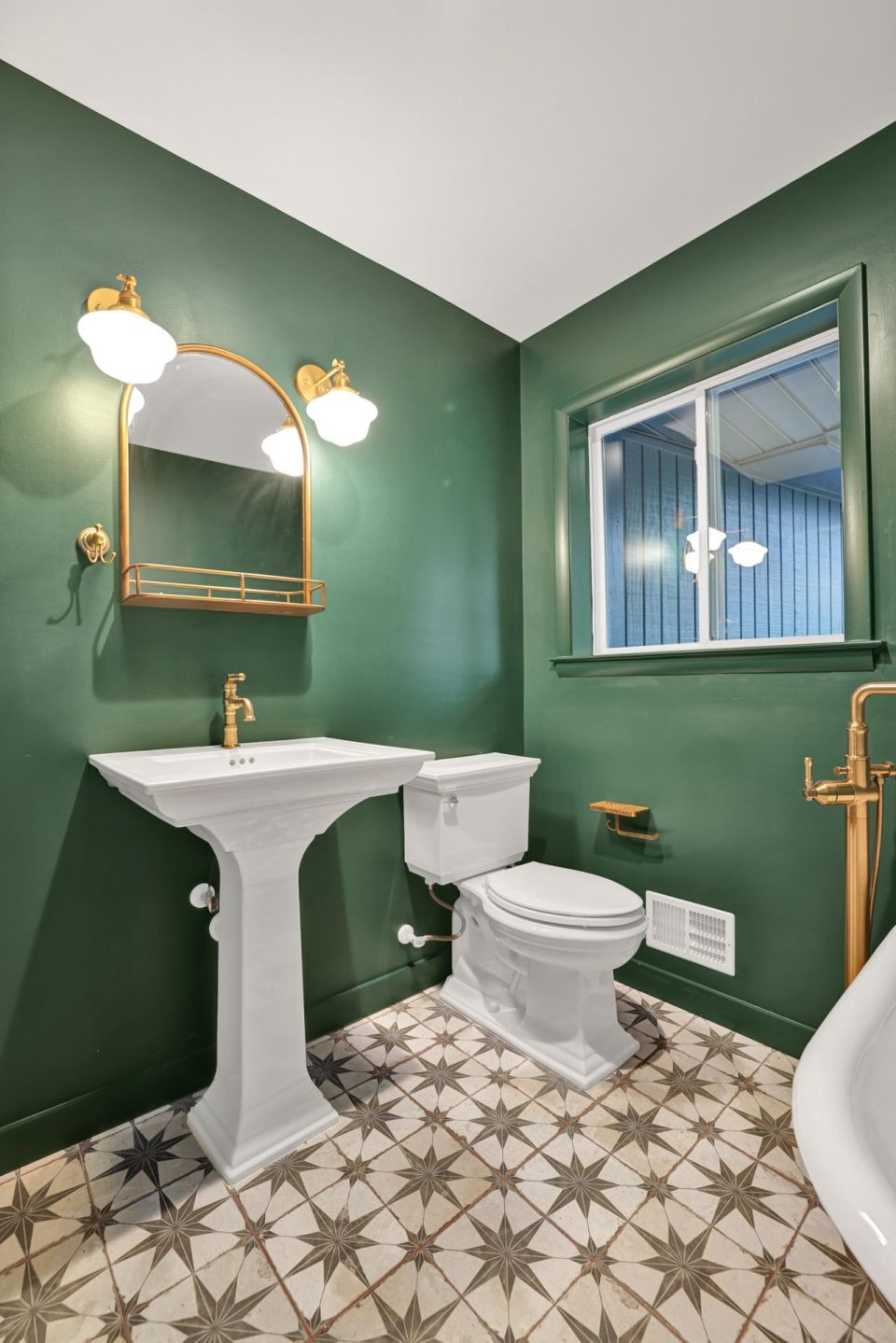 The Mack Project: A Complete Home Rebirth Inside and Out – photo 27
