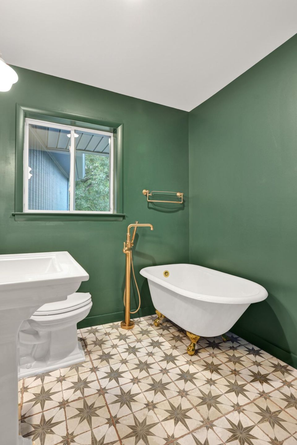 The Mack Project: A Complete Home Rebirth Inside and Out – photo 28