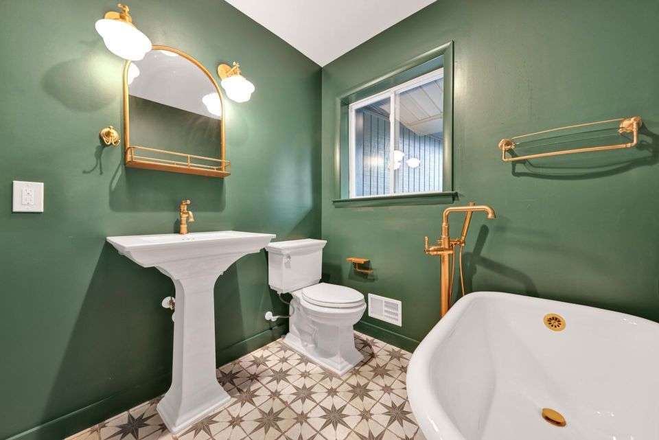 The Mack Project: A Complete Home Rebirth Inside and Out – photo 30