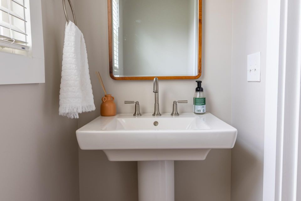 Project: The Plott Residence Transformation – photo 8