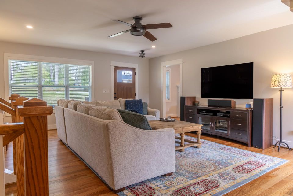 Project: The Plott Residence Transformation – photo 9