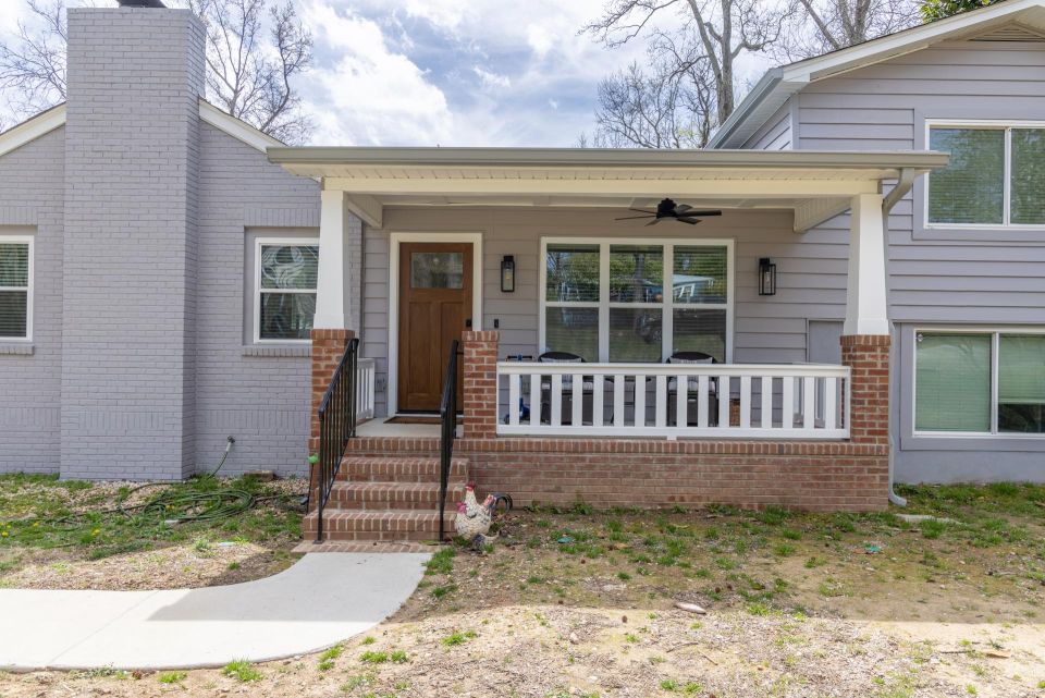 Project: The Plott Residence Transformation – photo 19