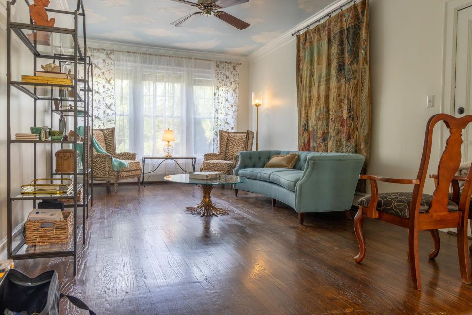 Avalon Apartments – photo 15