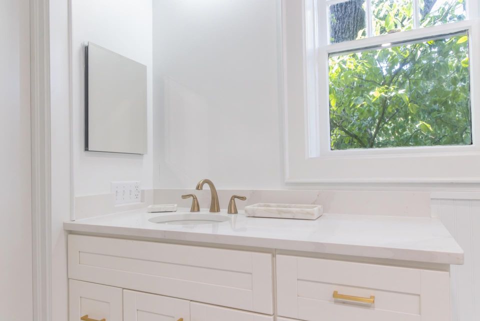 Avalon Apartments – photo 18