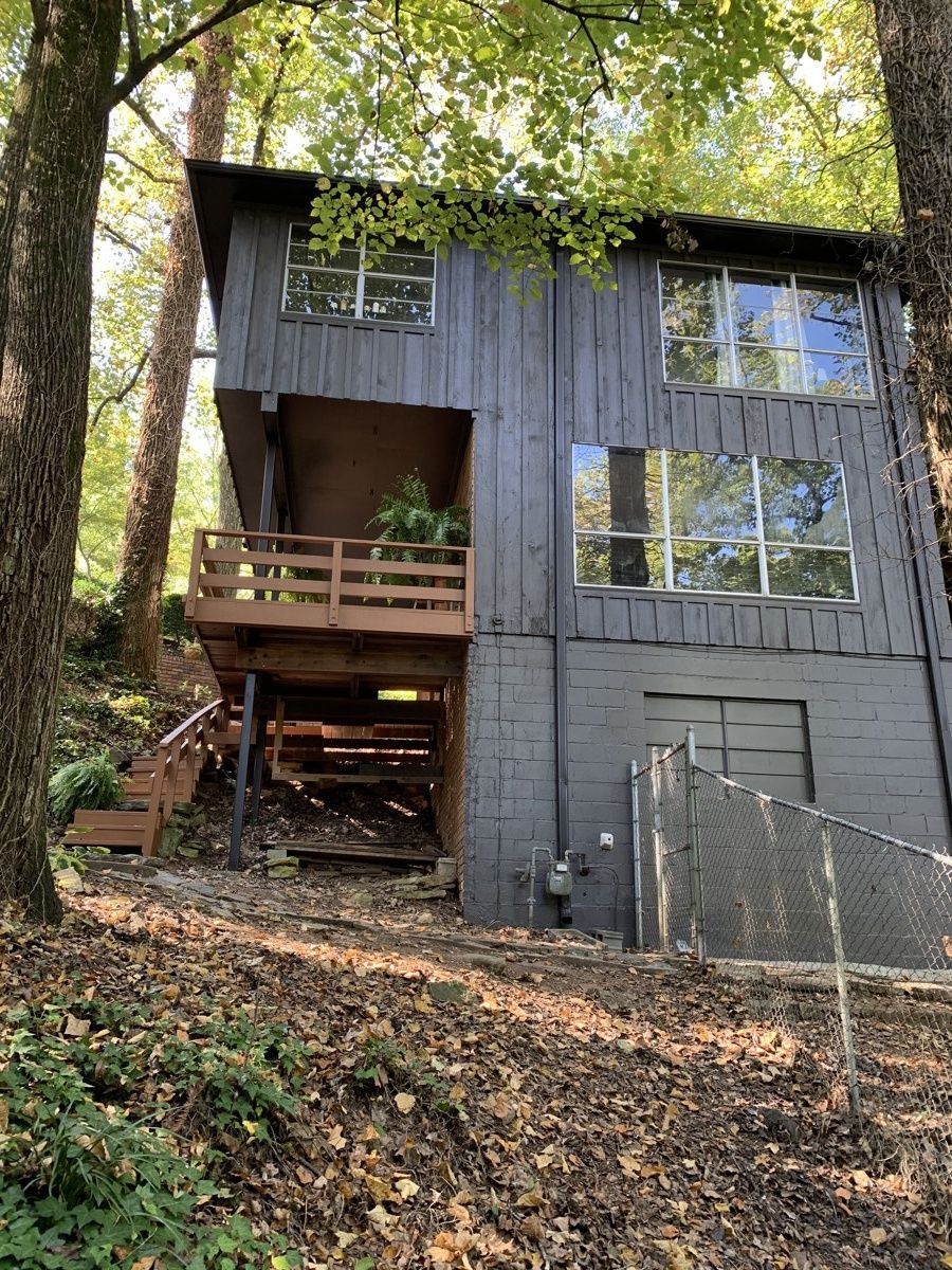 Deck, Rails in Mountain Brook, AL – photo 2