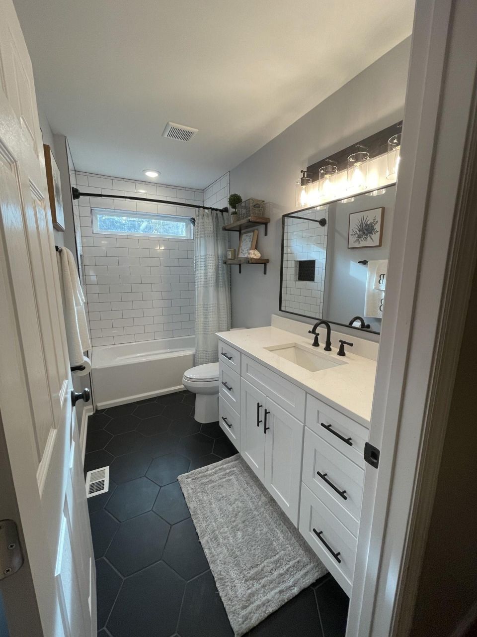 Bathroom Renovated in Birmingham, AL – photo 2
