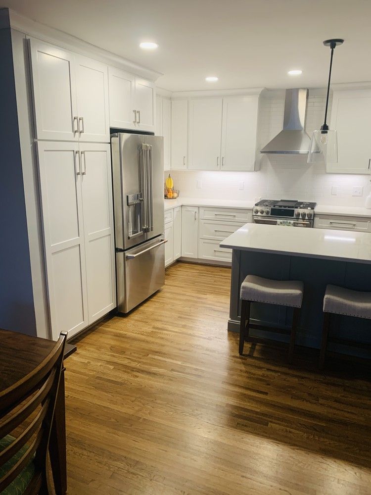 Kitchen With Island Remodeled – photo 2