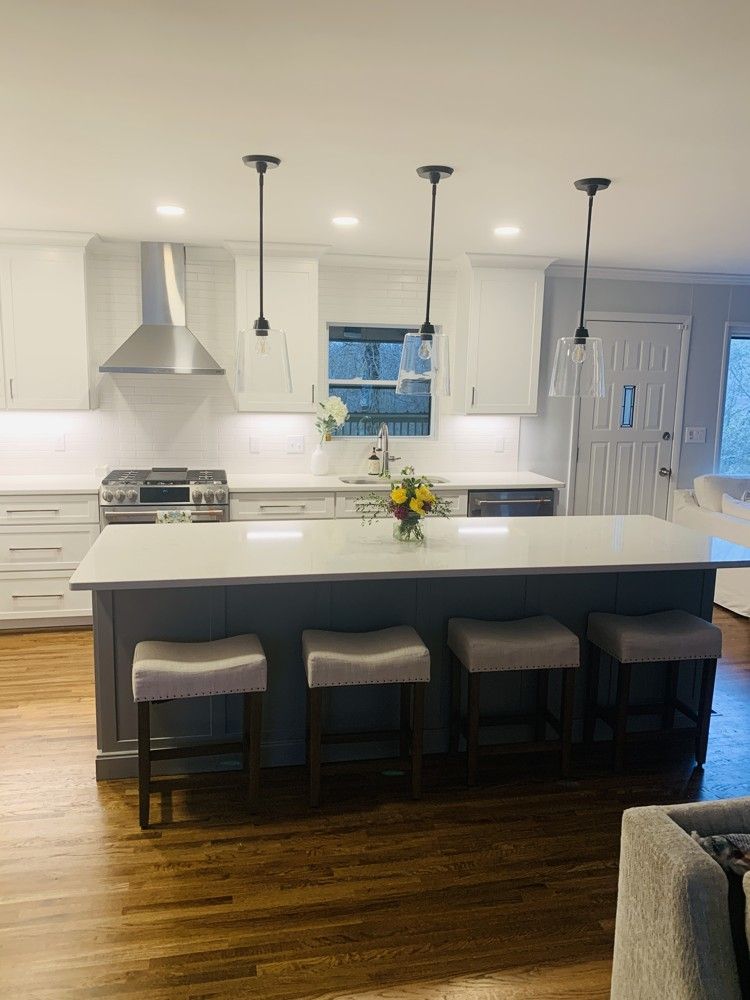 Kitchen With Island Remodeled – photo 3