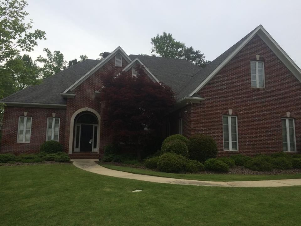 Mortar washed brick house in Greystone, AL – photo 4