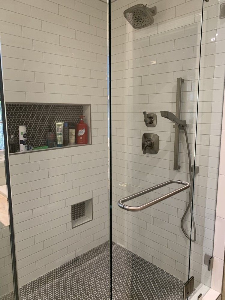 Big Glass Shower Installed – photo 5